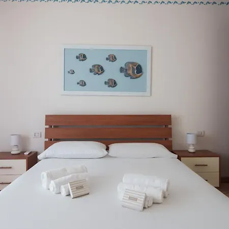 Welcomely - Sunny House Apartment Olbia
